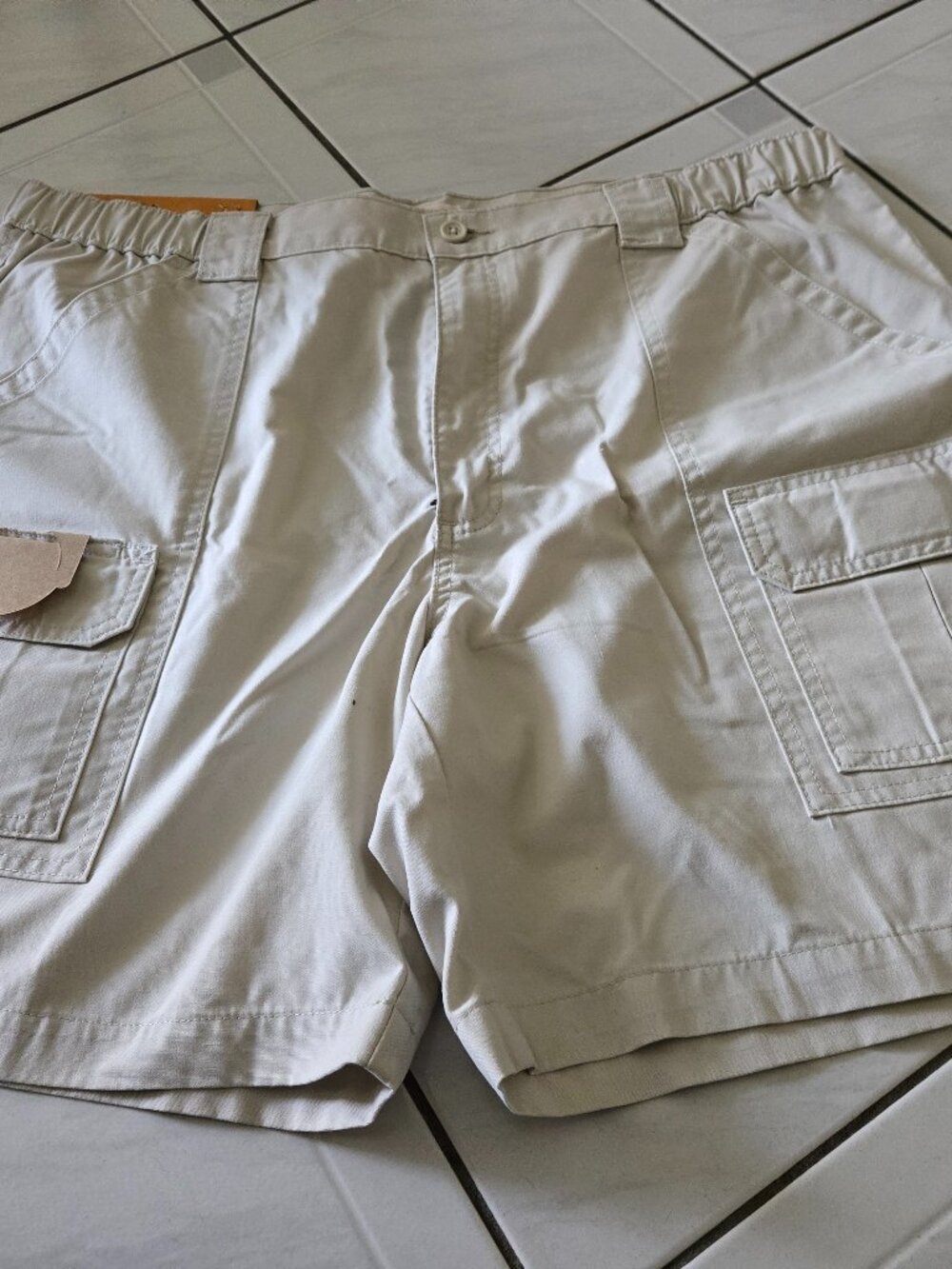 NWT Savane Hiking Shorts Stone 40x7
